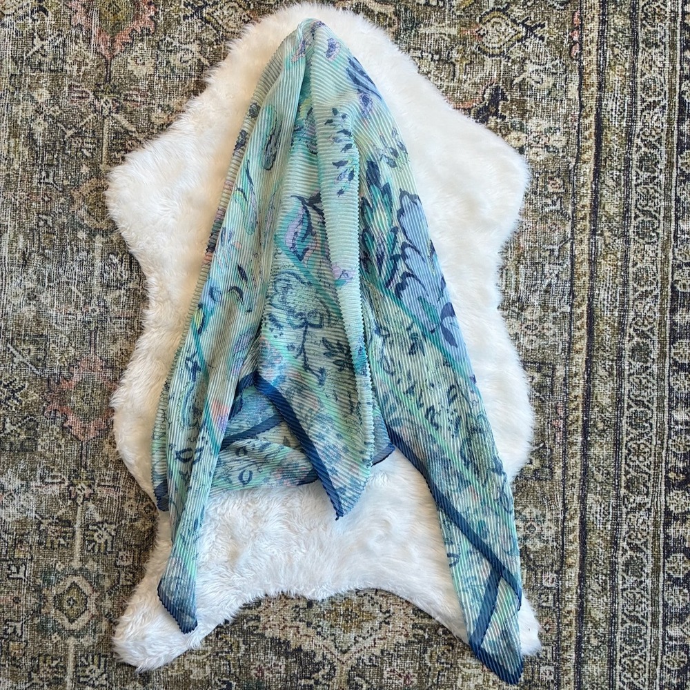 Vintage Pleated Floral Scarf Blue Aqua Teal Sheer Accordion Square 40.5x40.5